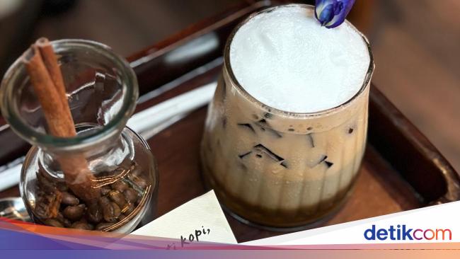 Kawisari Coffee: Menikmati Racikan Kopi dari Kebun Tertua Ditemani Serabi Hangat