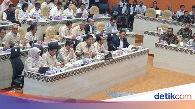 Di Depan Ara DPR Kritik Keras Program 3 Juta Rumah: Jadi Omon-omon!