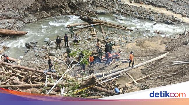 Banjir Bandang dan Longsor di Pegunungan Arfak, 15 Orang Tewas
