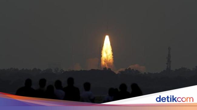 Peluncuran Roket India Gagal, Satelit Observasi Bumi EOS-09 Hilang