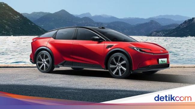 Toyotaの最新の電気自動車は、BYDバッテリーを使用して発売されました