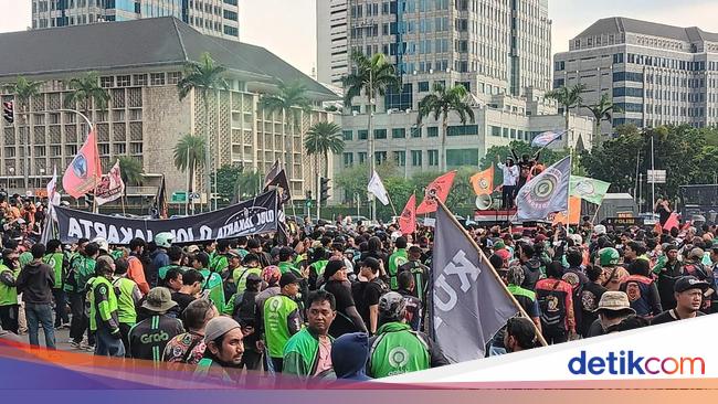 Banyak Ojol Masih Narik Saat Demo, Driver: Butuh Makan