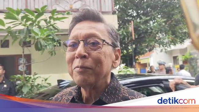 Boediono dan Novel Baswedan Melayat ke Rumah Duka Suami Najwa Shihab