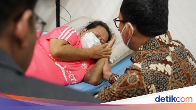 Menteri P2MI Temui PMI yang Sakit di Malaysia, Janji Bantu Proses Pemulangan
