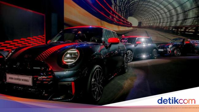 5 Mobil MINI John Cooper Works Terbaru di Indonesia