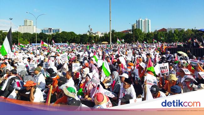 PKS Gelar Aksi Selamatkan Gaza di Kemayoran, Dihadiri Sejumlah Tokoh