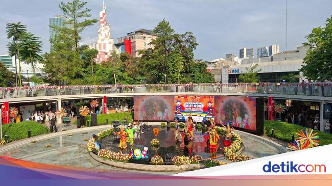 Pencanangan HUT ke-498 Jakarta di Blok M Dibuka oleh Tarian dan Lagu Betawi