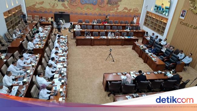 Raker Menkop-Komisi VI DPR Hasilkan 10 Kesimpulan soal Kopdes Merah Putih