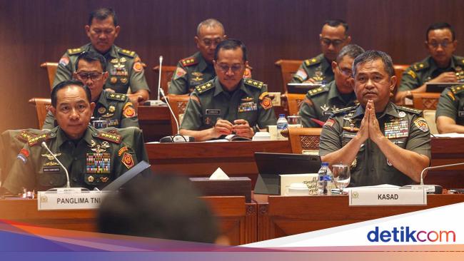 Panglima TNI Rapat Tertutup dengan Komisi 1 DPR