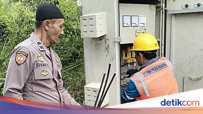 Ulah Maling Curi Kabel Bikin Listrik 1 Desa di Bogor Gelap Gulita
