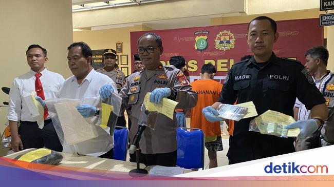 Polisi Tangkap Maling Ponsel Modus Congkel Rumah di Depok