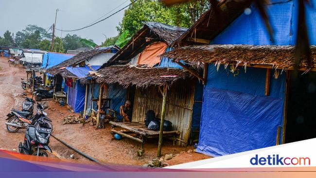 Potret Ratusan Penyintas Bencana di Lebak Bertahan di Tenda Huntara