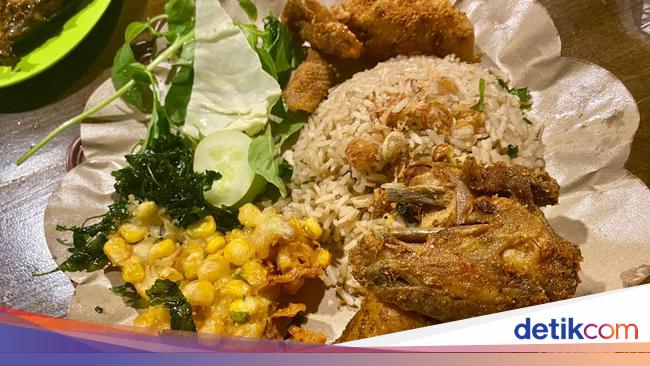 Uduk Bahagia: Nasi Uduk Lauk Ayam Goreng dan Lele Chili Oil yang Mantul