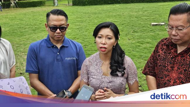 Gaduh Eskalator di Candi Borobudur, Dirut Injourney: Bukan, Itu Stairlift Portable