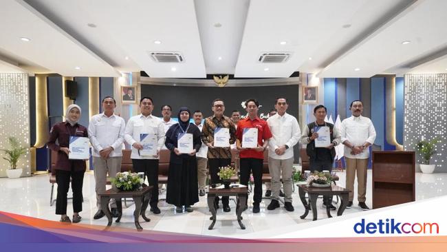 200 Hari Masa Kerja, Menteri P2MI Rilis Buku