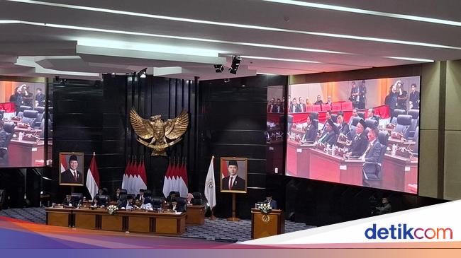 PKB Minta Pramono Penuhi Janji Kampanye Naikkan Dana Operasional RT-RW