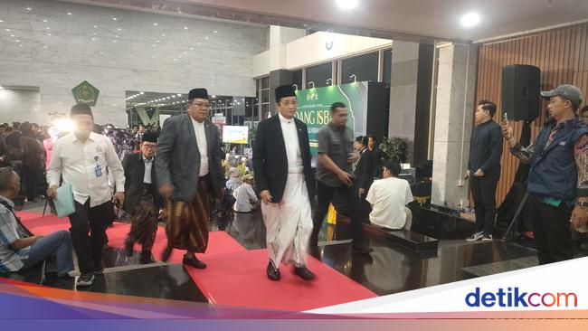 Menag Pimpin Sidang Isbat Tentukan Idul Adha 2025