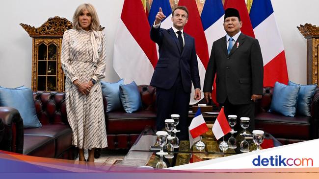 Hal yang Bikin Macron Salah Fokus di Ruang Kerja Prabowo