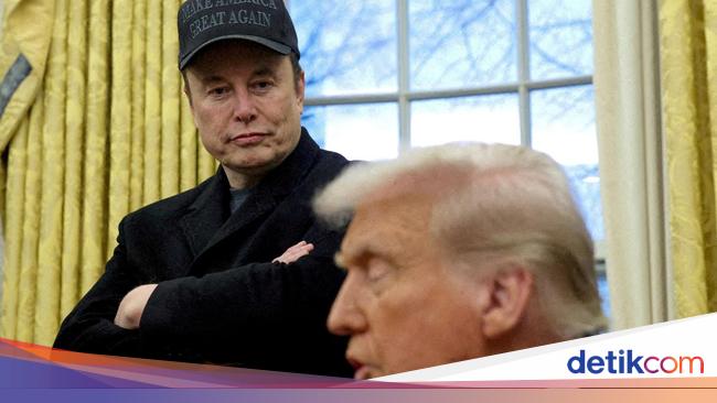 Akhirnya, Elon Musk Pilih Tinggalkan Trump