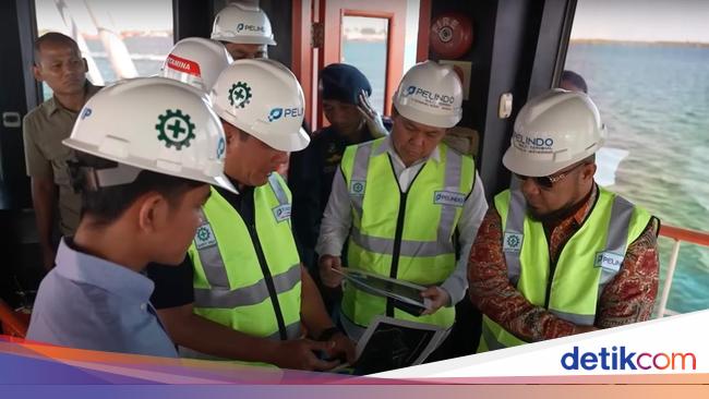 Gibran Tinjau Pelabuhan Pulau Baai, Minta Pengerukan Dipercepat
