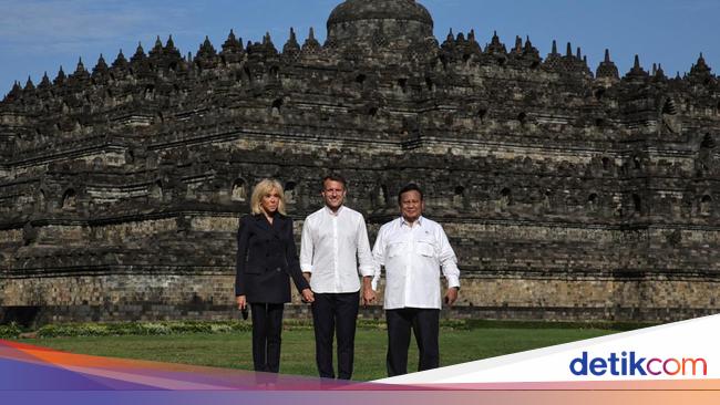 Kesan Istimewa Presiden Prancis Macron Saat Kunjungi Candi Borobudur