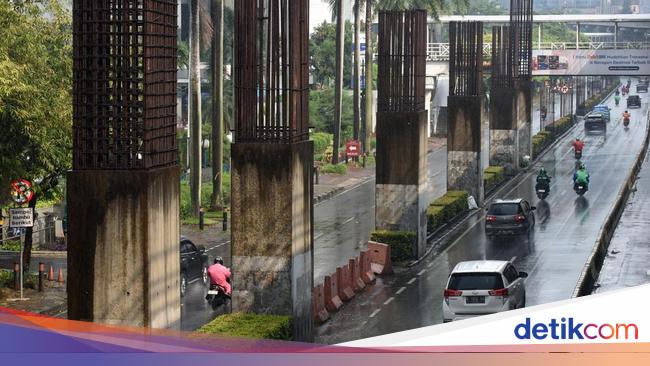 Sikap Gubernur Jakarta Dulu hingga Sekarang soal Tiang Monorel Mangkrak