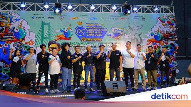 Penasaran Lihat Mobil Modif-Die Cast, Ribuan Orang Serbu IMX Surabaya 2025!