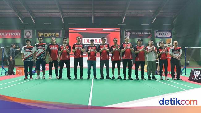 Deretan Legenda Indonesia Resmikan Stadion Bulutangkis