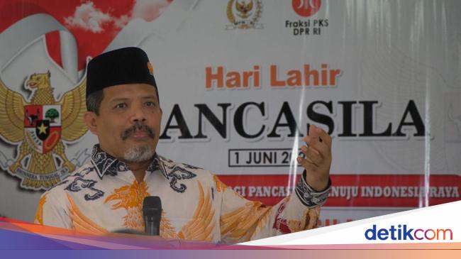 Johan Rosihan Tekankan Pentingnya Jadikan Pancasila Sebagai Nilai Hidup