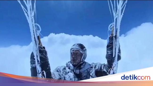 Video Viral Terbang Pakai Paralayang Sampai ke Awan, Diduga AI