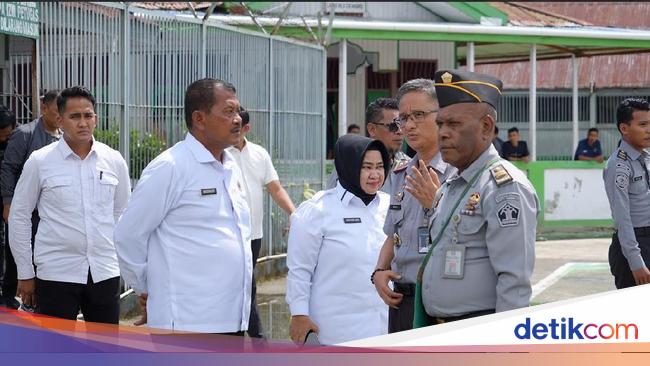 Dirjenpas Cek Lapas Nabire Usai 19 Napi Kabur, Jenguk Sipir Korban Penyerangan