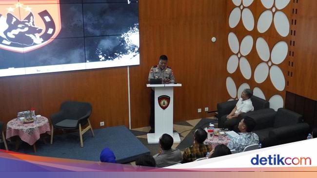 Polisi Beri Kuliah Umum Mahasiswa Trisakti Soal Berantas Perdagangan Satwa Liar