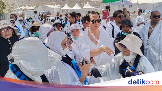 Temui Jemaah Haji RI, Menag Dicurhati soal Perjalanan ke Arafah