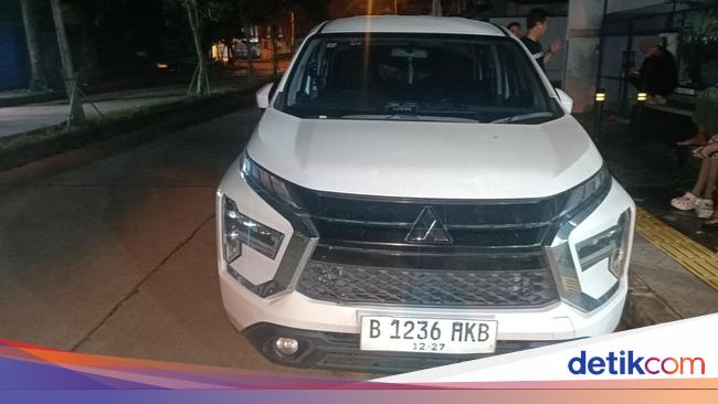 Mobil Barang Bukti Nikita Mirzani Dipakai Jemput Duit Pemerasan Rp 5 M