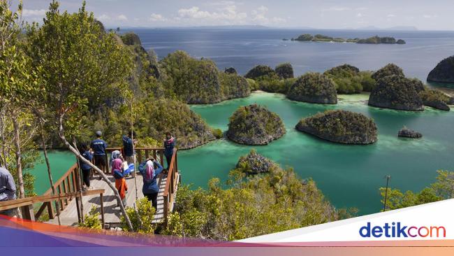 Yang Menarik dari Raja Ampat, 'Surga' Dunia yang Terancam Tambang Nikel