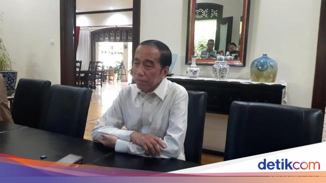 Jokowi Respons Kabar Masuk Bursa Caketum PPP: Saya di PSI Sajalah