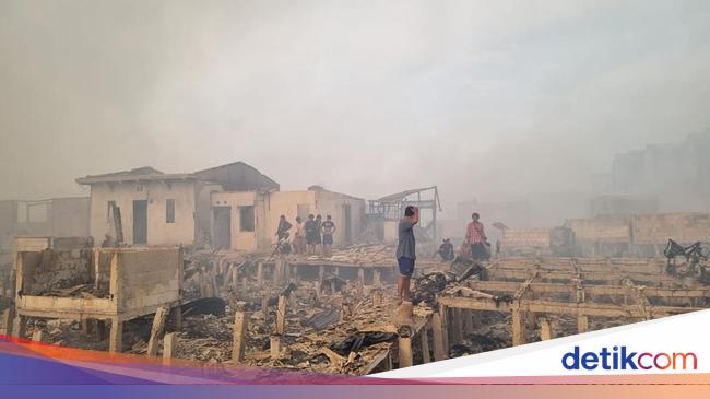 Polsek Penjaringan Dirikan Posko 3 Pilar untuk Layani Korban Kebakaran