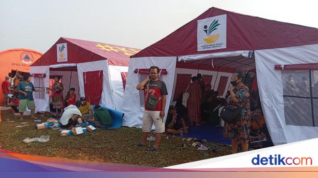 Kemensos Beri Bantuan Logistik-Psikososial ke Korban Kebakaran Penjaringan