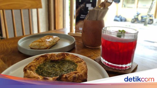 Istimewa! Quiche hingga Pain au Chocolat di Kafe Nicholas Saputra