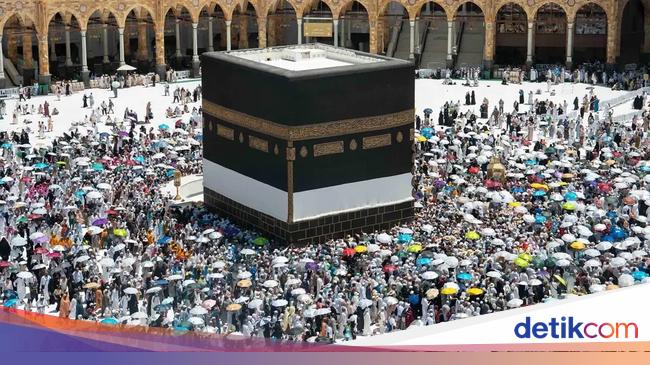 Prediksi Cuaca Makkah Sepekan, Jemaah Haji Tetap Harus Waspada Panas Ekstrem