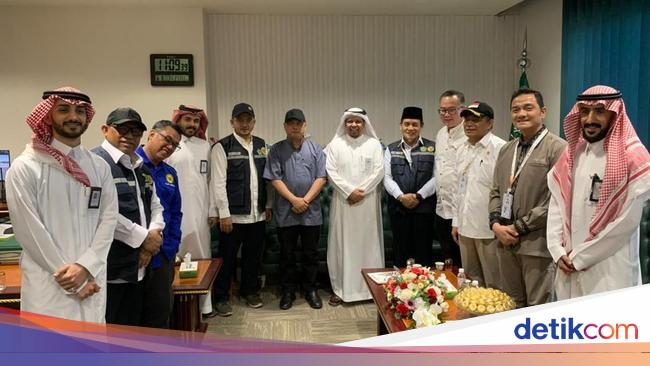 RI-Arab Saudi Bahas Penggunaan Bandara Taif untuk Jemaah Haji dan Umrah