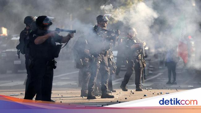 AS Panas, Demo Kebijakan Trump Melebar ke Chicago-Washington DC