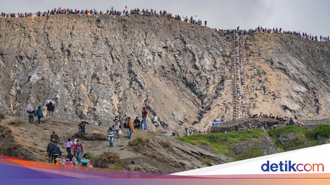 Mendaki Gunung Kini Tak Lagi Sama, Pemandu Ungkap Perbedaannya