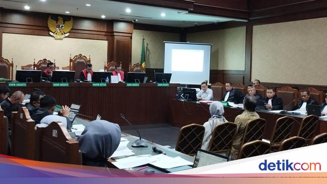 Saksi Ungkap Stok Gula di Era Tom Lembong Masih Cukup: Tak Perlu Impor