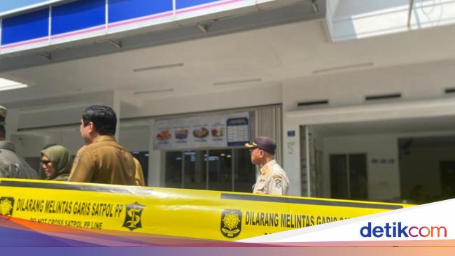Lahan Parkir Minimarket Disegel Walkot Surabaya karena Ada Jukir Liar