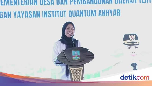 Ingin Berantas Calo, Bupati Serang Zakiyah Deklarasi Satgas Pungli