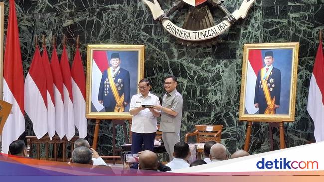 Kelakar Gubernur Lemhannas Ucapkan Ultah ke Pramono: Rasanya Masih 28 Tahun