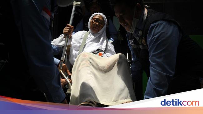 Menteri PPPA Puji Kinerja Petugas Haji, Usul Perbaikan Istitaah Jemaah Lansia