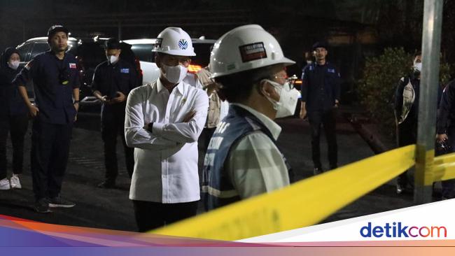Menteri LH Segel 2 Pabrik Peleburan Logam di Serang yang Cemari Udara