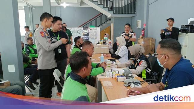 Polresta Malang Kota Berikan Bakti Kesehatan Gratis untuk 200 Driver Ojol Rayakan HUT Bhayangkara ke-79